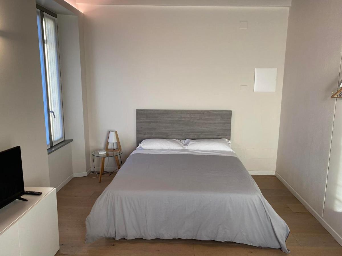 Residenza La Torre Apartamento Mântua Exterior foto